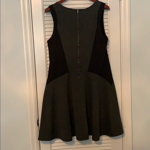 Black and Gray Skater Dress - Picture 5 of 7